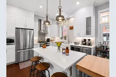 1815 S Prairie Parkway, Chicago, IL 60616 - Photo 4
