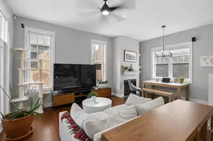 1815 S Prairie Pkwy, Chicago, IL 60616 - Photo 6