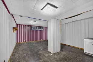 732 John St, Rockford, IL 61103 - Photo 36