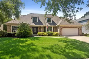 510 De Lasalle Ave, Naperville, IL 60565 - Photo 2