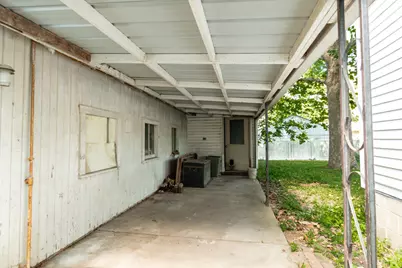 1109 N Mill Street, Pontiac, IL 61764 - Photo 32