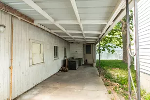 1109 N Mill St, Pontiac, IL 61764 - Photo 32