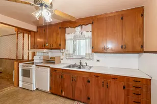 1109 N Mill St, Pontiac, IL 61764 - Photo 8