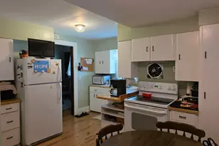 318 W 3rd St, Prophetstown, IL 61277 - Photo 10