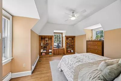 1049 N Elmwood Avenue, Oak Park, IL 60302 - Photo 16