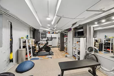 1049 N Elmwood Avenue, Oak Park, IL 60302 - Photo 24