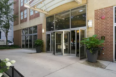 645 N Kingsbury Street #2407, Chicago, IL 60654 - Photo 2