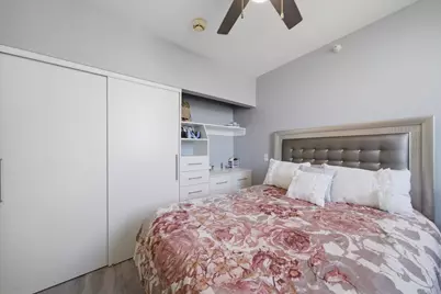 645 N Kingsbury Street #2407, Chicago, IL 60654 - Photo 16