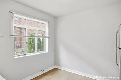 4912 Crain Street #B, Skokie, IL 60077 - Photo 8