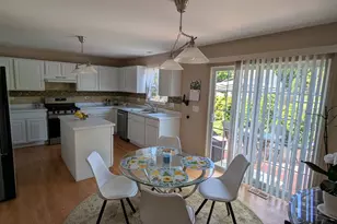 11025 Fairbluff Ave, Huntley, IL 60142 - Photo 10