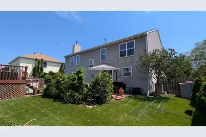 11025 Fairbluff Avenue, Huntley, IL 60142 - Photo 36