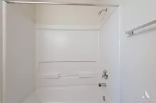 125 Bristol Ln, Wood Dale, IL 60191 - Photo 18