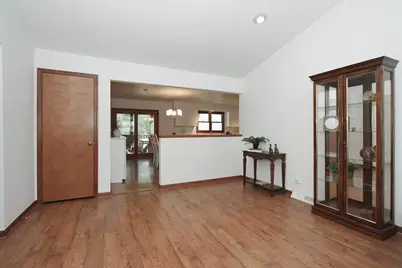 1985 Sandy Creek Drive #1985, Elgin, IL 60123 - Photo 6