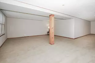 1985 Sandy Creek Dr, Elgin, IL 60123 - Photo 24