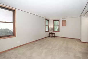 1985 Sandy Creek Dr, Elgin, IL 60123 - Photo 18