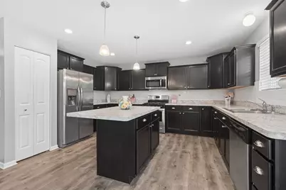 1651 Glenbrooke Lane, New Lenox, IL 60451 - Photo 10
