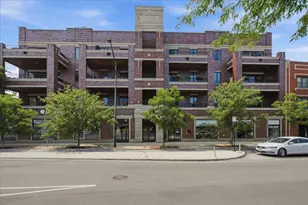 5820 N Clark St, Chicago, IL 60660 - Photo 1