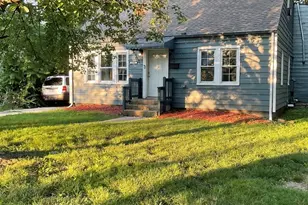 16905 S Crane Ave, Hazel Crest, IL 60429 - Photo 1