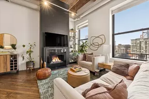 616 W Fulton St, Chicago, IL 60661 - Photo 2