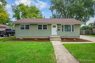 763 Westgate Dr, Aurora, IL 60506 - Photo 1