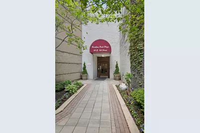 40 E 9th Street #1616, Chicago, IL 60605 - Photo 34
