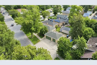 1067 W 97th Street, Chicago, IL 60643 - Photo 4