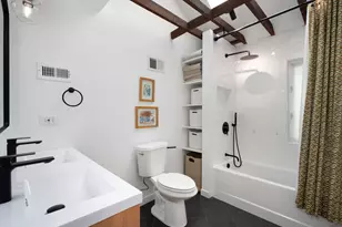 333 W Menomonee St, Chicago, IL 60614 - Photo 22