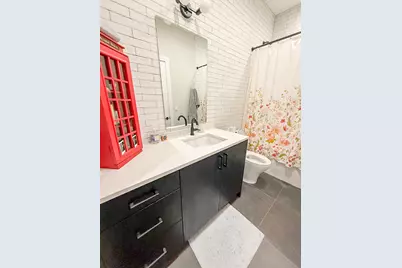 2244 N Kenmore Avenue #2S, Chicago, IL 60614 - Photo 10