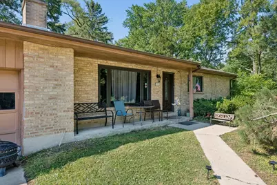 1704 Park Avenue W, Highland Park, IL 60035 - Photo 2