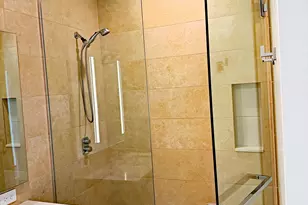 211 N Harbor Dr, Chicago, IL 60601 - Photo 8