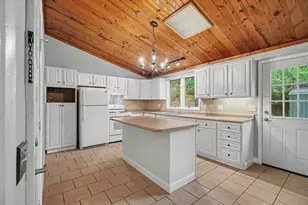 1612 Chevy Chase Dr, Champaign, IL 61821 - Photo 12