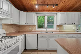 1612 Chevy Chase Dr, Champaign, IL 61821 - Photo 16