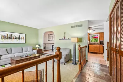 213 E Willow Street, Elburn, IL 60119 - Photo 4