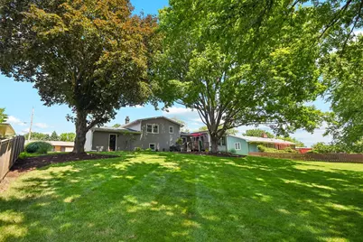 213 E Willow Street, Elburn, IL 60119 - Photo 32