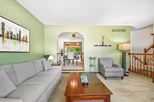 213 E Willow St, Elburn, IL 60119 - Photo 8