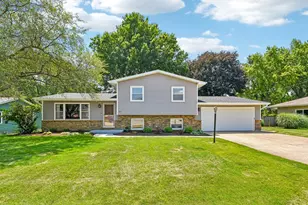 213 E Willow St, Elburn, IL 60119 - Photo 1