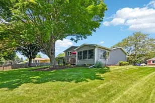 213 E Willow St, Elburn, IL 60119 - Photo 30