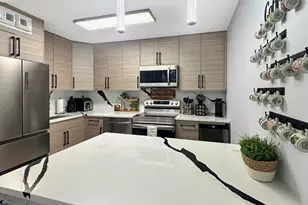 3550 N Lake Shore Dr, Chicago, IL 60657 - Photo 6