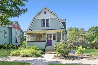 633 Lillie Street, Elgin, IL 60120 - Photo 1
