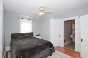 633 Lillie St, Elgin, IL 60120 - Photo 16