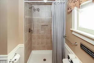 633 Lillie St, Elgin, IL 60120 - Photo 22