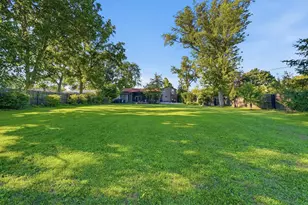 2007 34th St, Zion, IL 60099 - Photo 34