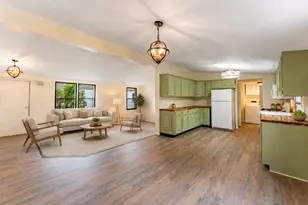 25 Cedar Ln, Sandwich, IL 60548 - Photo 4