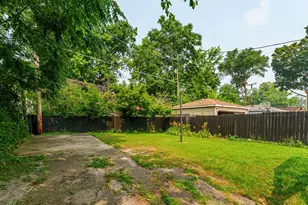 1922 S 18th Ave, Maywood, IL 60153 - Photo 14