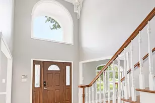 6722 Sweetbriar Ln, Darien, IL 60561 - Photo 18