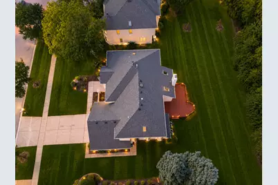 6722 Sweetbriar Lane, Darien, IL 60561 - Photo 12