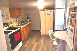 3309 W 38th Pl, Chicago, IL 60632 - Photo 16