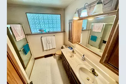 640 Fairway Lane, Sycamore, IL 60178 - Photo 24