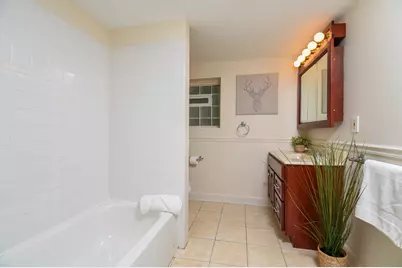 830 N Harvey Avenue, Oak Park, IL 60302 - Photo 38