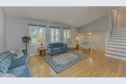 1338 W Holtz Avenue, Addison, IL 60101 - Photo 8